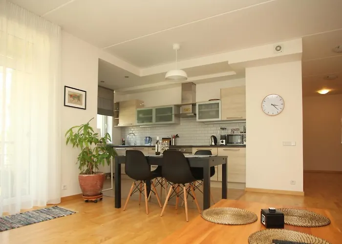 Cozy Kaivas, Free Parking, Self Check-in Riga